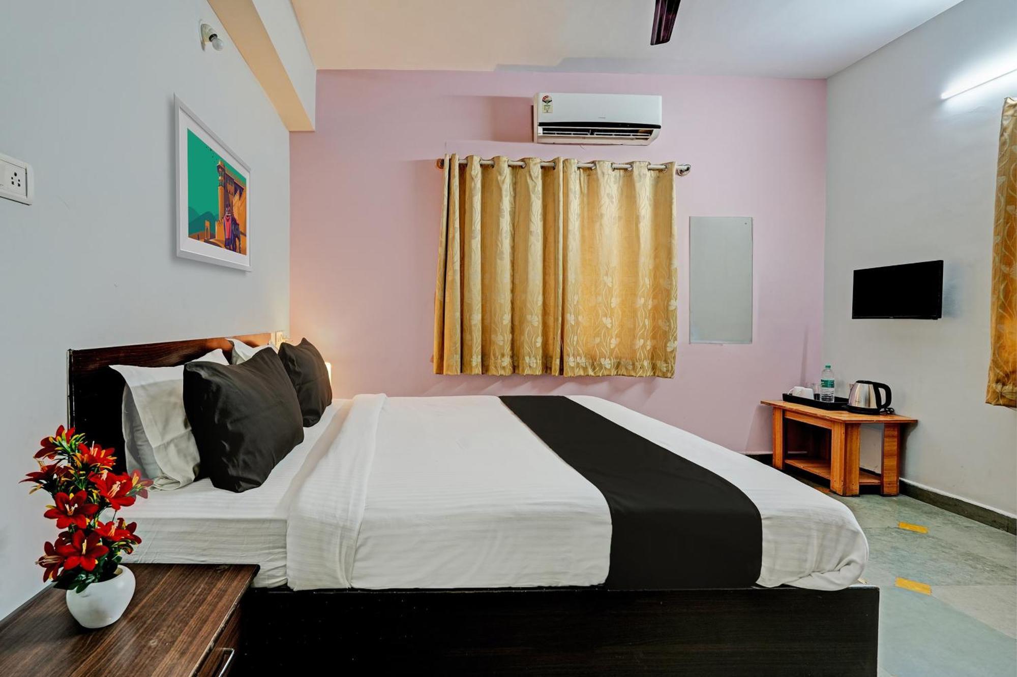 โอโย 13670 สกายลาร์ค เซอร์วิซ อพาร์ตเมนต์ Hotel บังกาลอร์ ภายนอก รูปภาพ
